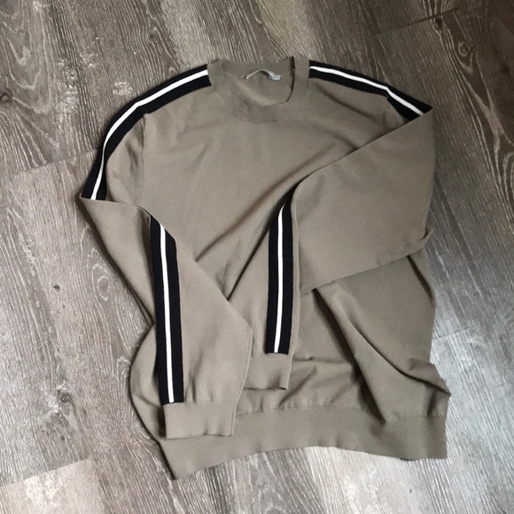 VINCE - Picture 8 of 8